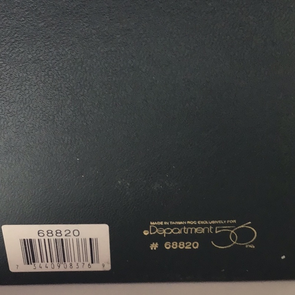 Snowbabies Winter Tales of the Snowbabies. Department 56 - Picture 5 of 5